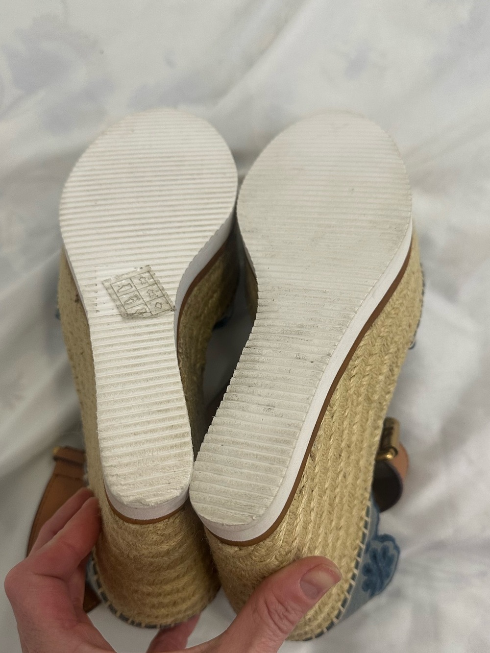 See by Chloe Floral Scalloped Espadrille Wedges Size 37 - Picture 5 of 9